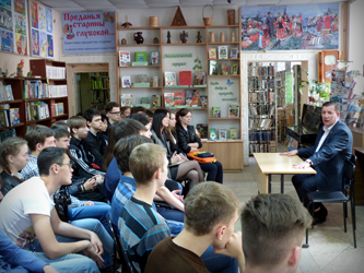 Герой России привёл примеры мужества и отваги в беседе со студентами саратовского колледжа